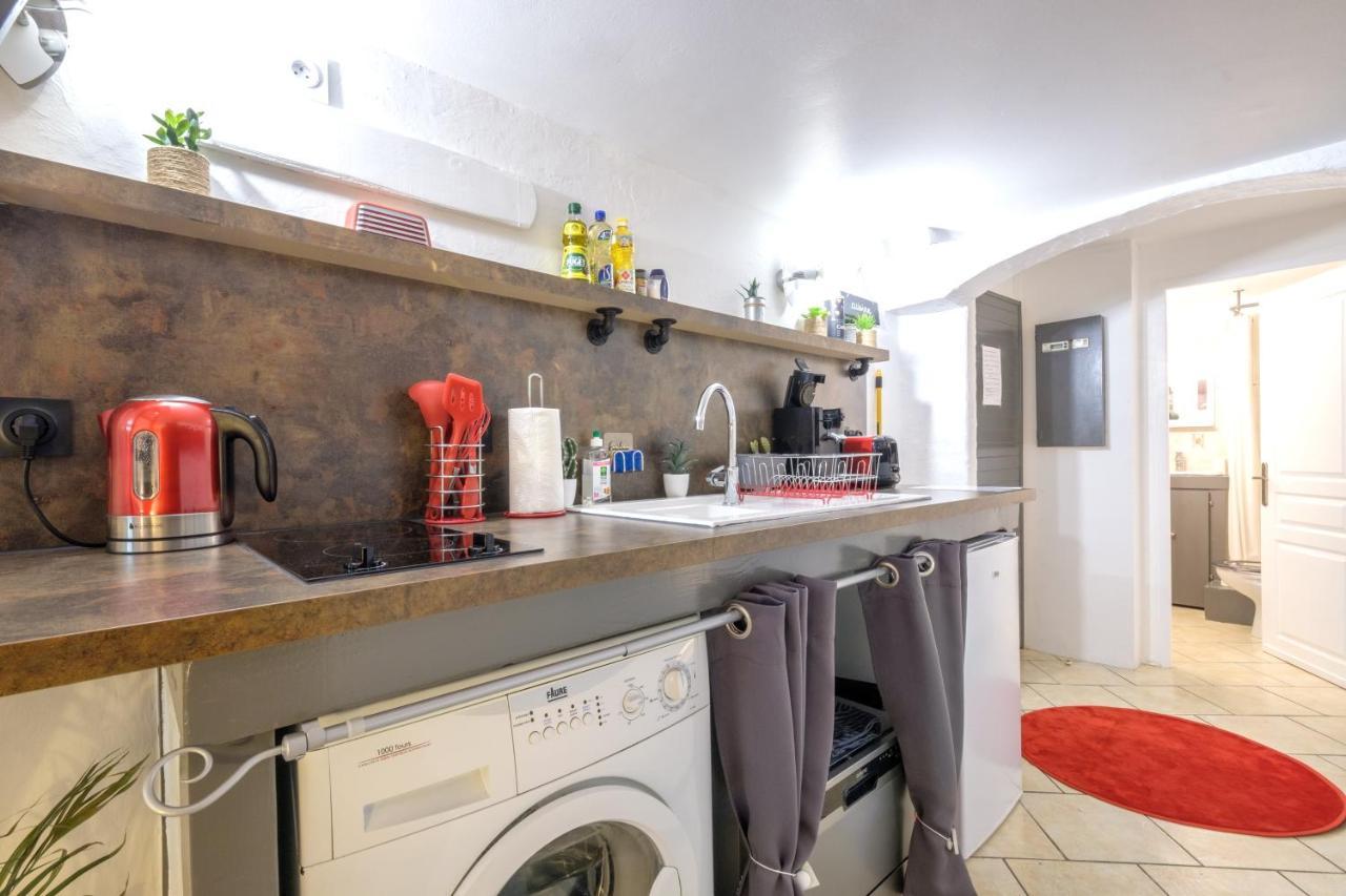 Studio Atypique Et Cosy, Classe "Gite De France" 5Min Centre, 15Min Gare, Lit Queen Size "Climatisation, Netflix Et Wifi, Parking, Lave Vaisselle, Boite A Cles Pour Arrivee Tardive - Gites La Tarine Альбервіль Екстер'єр фото